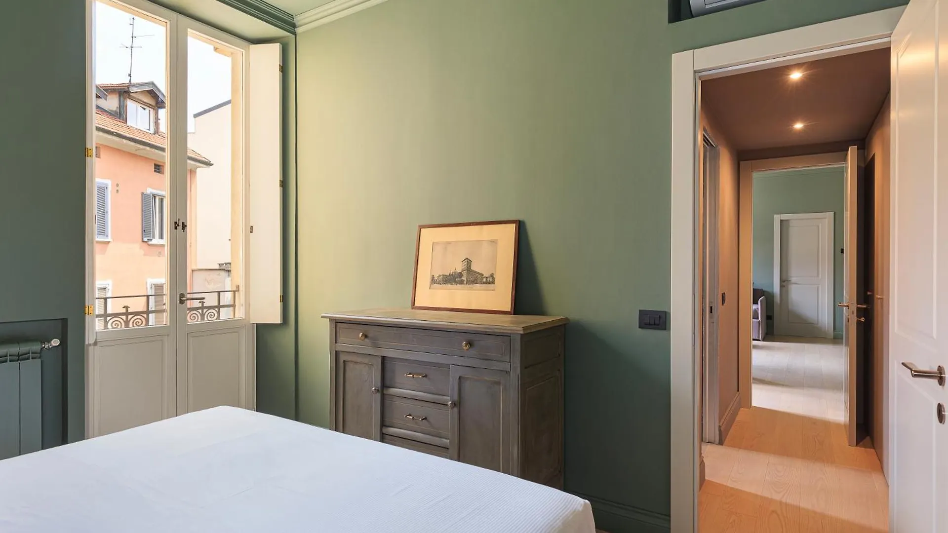 Ferienwohnung Peaceful, In The Center Of Milan Garibaldi Train Station Brera Apartment